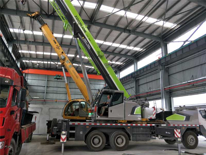 路南区高空车出租需要注意哪些安全事项？